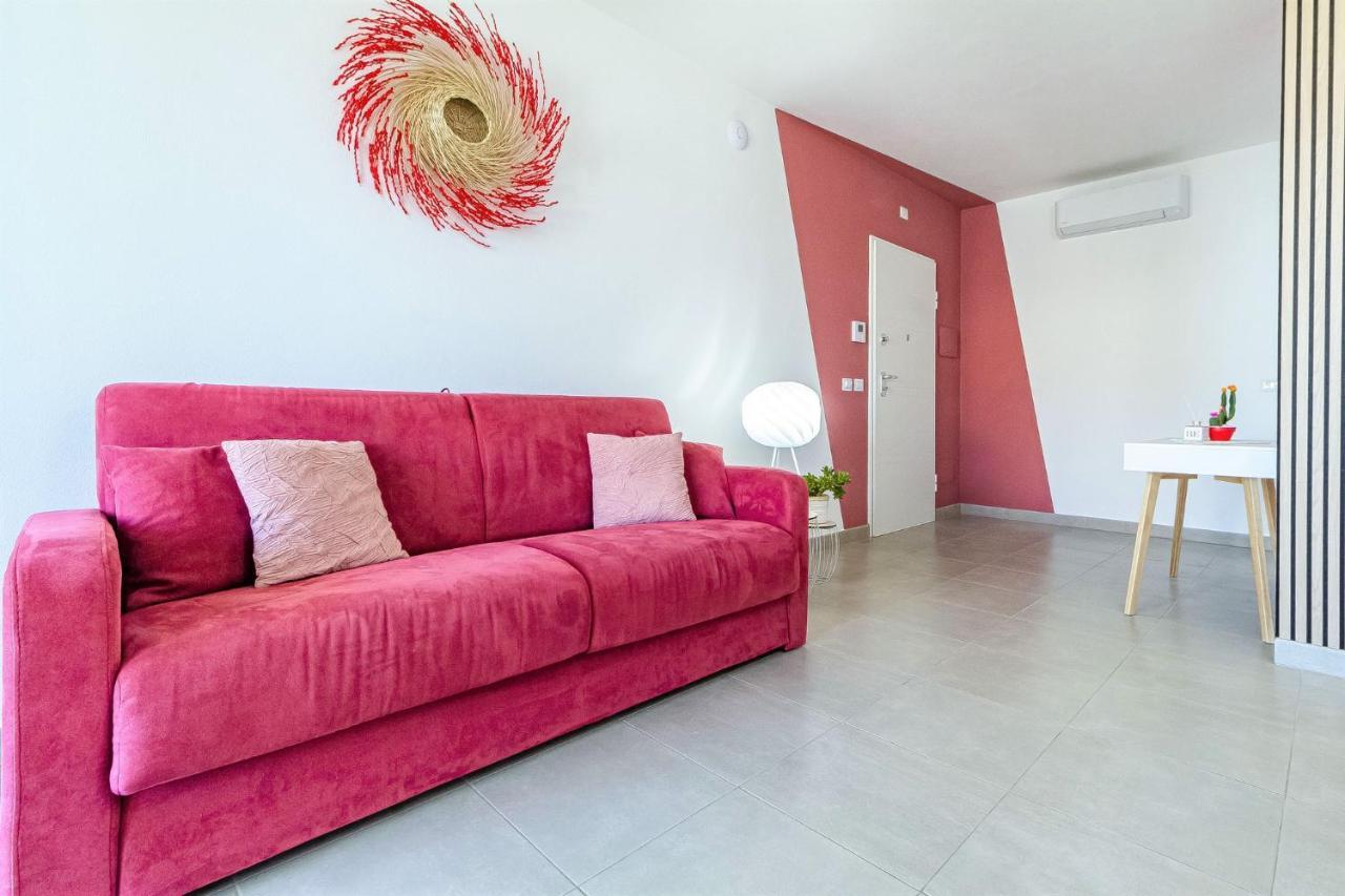 Skyfive Fire Apartment Alghero Bagian luar foto
