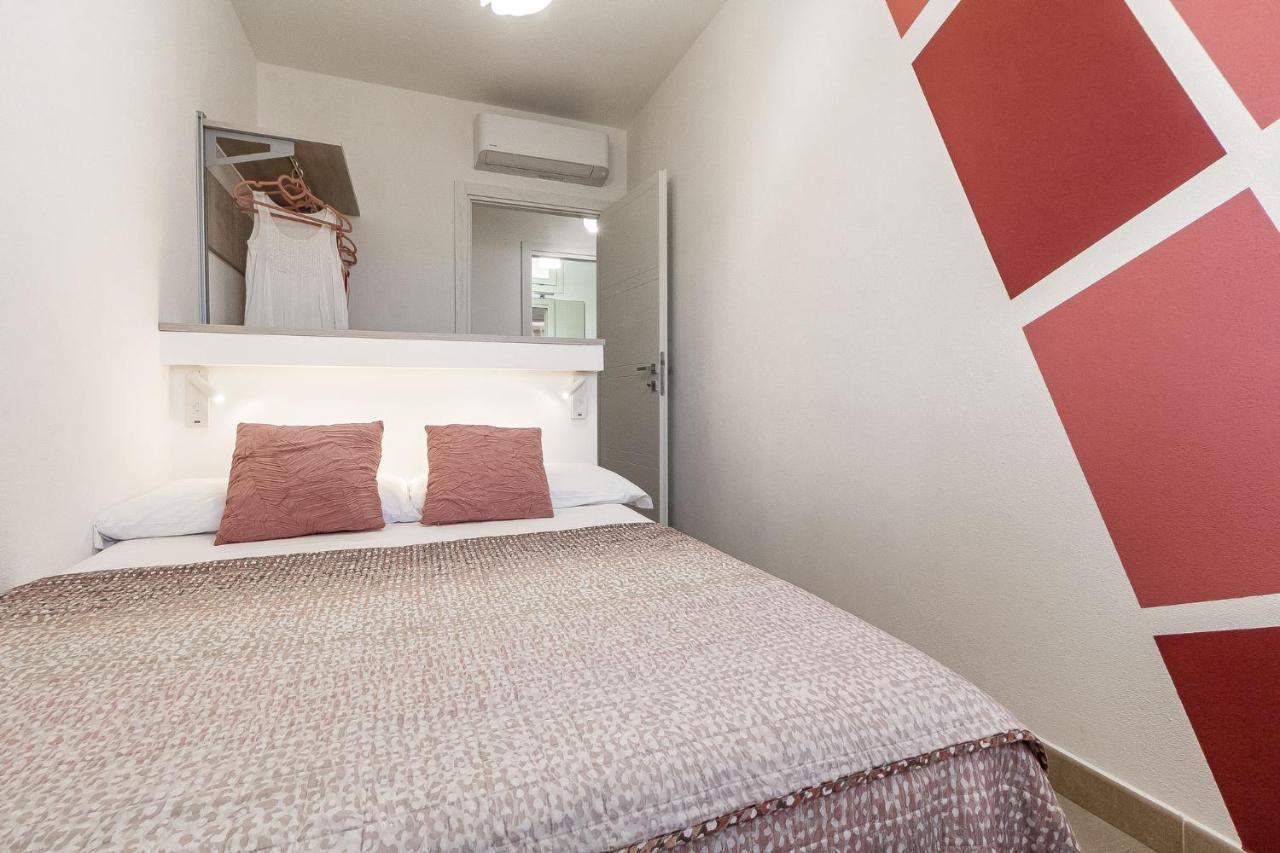 Skyfive Fire Apartment Alghero Bagian luar foto