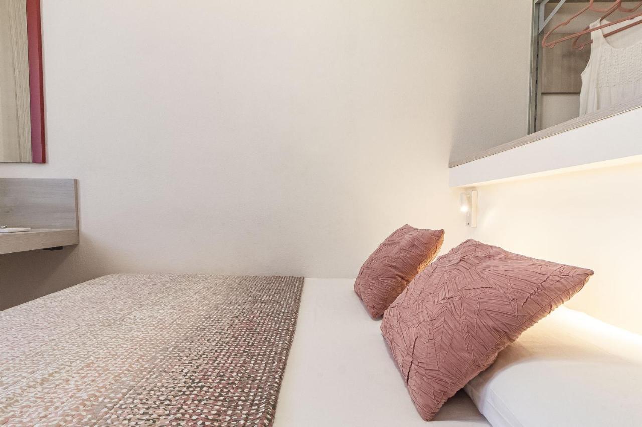 Skyfive Fire Apartment Alghero Bagian luar foto