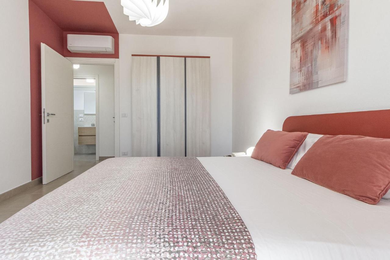 Skyfive Fire Apartment Alghero Bagian luar foto