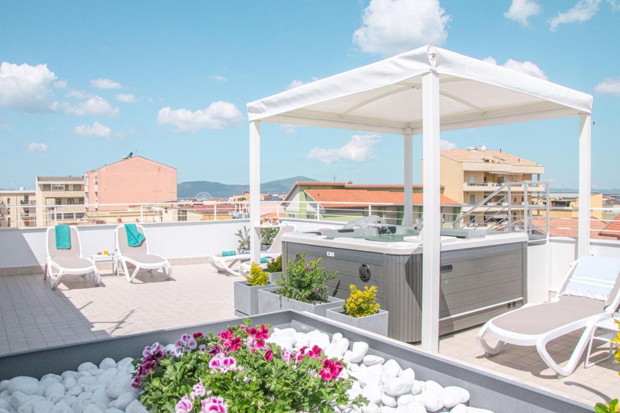 Skyfive Fire Apartment Alghero Bagian luar foto