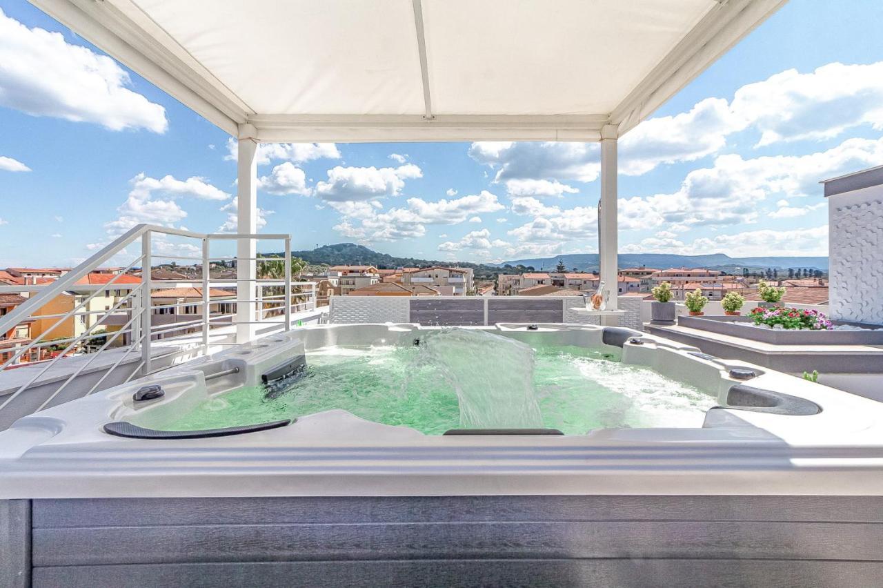 Skyfive Fire Apartment Alghero Bagian luar foto